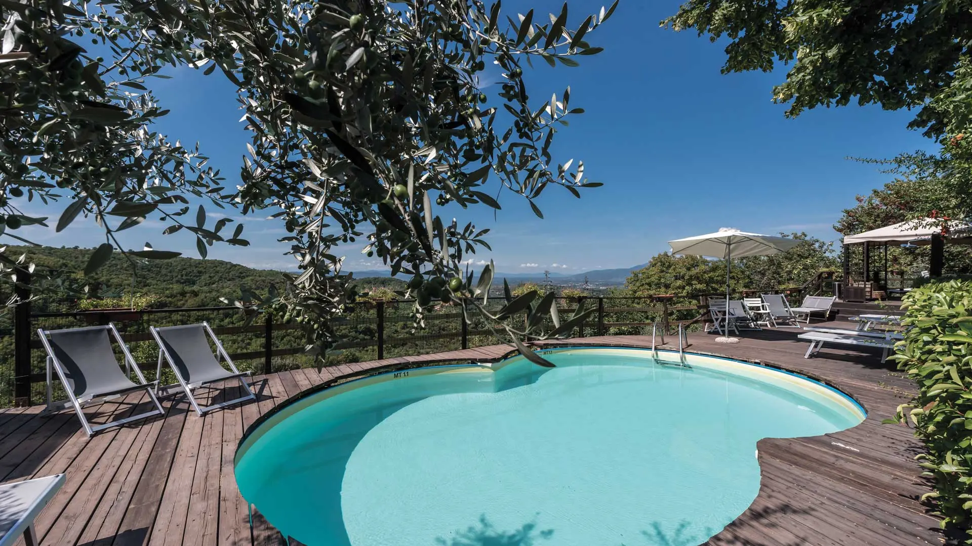Piscina Panoramica Agriturismo Borgo Nuovo di Mulinelli Arezzo Toscana